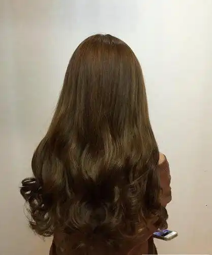 最受欢迎的染发颜色是什么?|染发|发色|棕色_新浪新闻