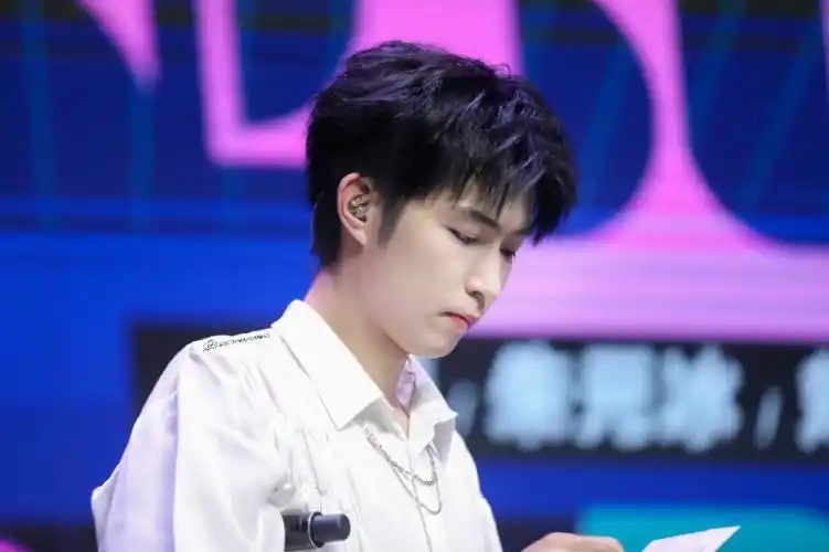 我天我天左溢真的有新节目了吗