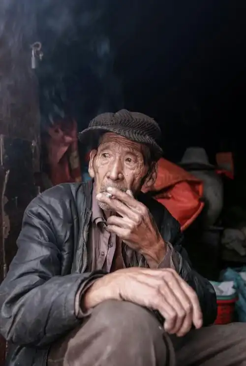 随拍淮北梧桐村90岁高龄老人!