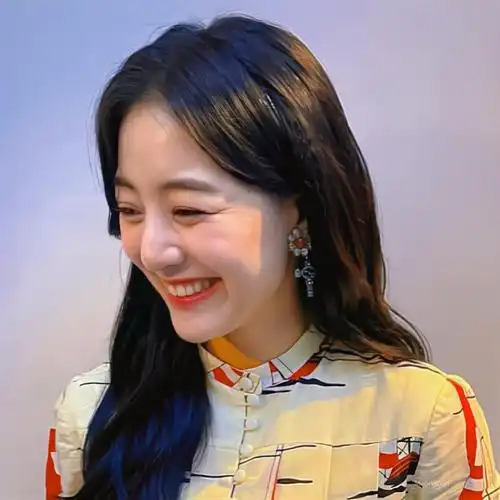 自修|615161有uu投稿94朴志效,所以今天修了一组朴队头像92