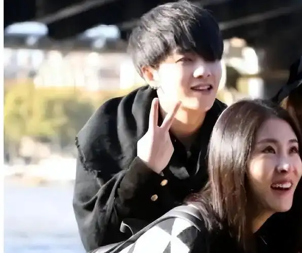 这盘大棋|娱乐圈|邓紫棋|古典乐|填词人|音乐专辑|社交平台_网易订阅