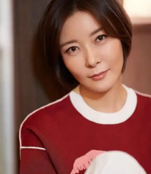 著名演员柯蓝个人资料简介(情路坎坷,我不是黄志忠小三) | 人物集