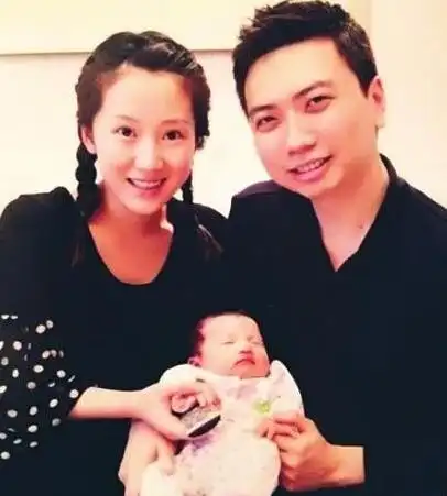 李念老公多大_张嘉译李念生理反应