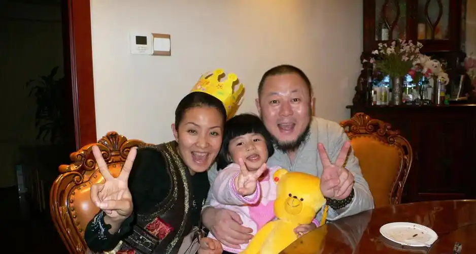 火风的老婆姜华资料(火风的老婆姜华近照)