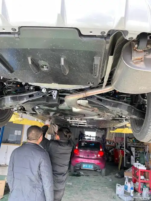 雷凌新车落地先整个底盘装甲