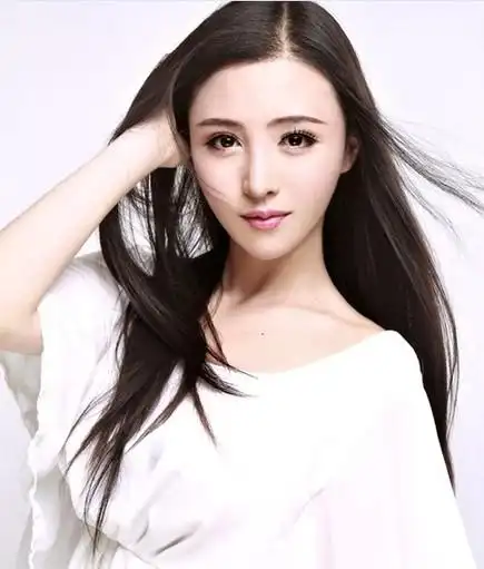 电影《凤凰谷》师宗开机 董含露出演女一号