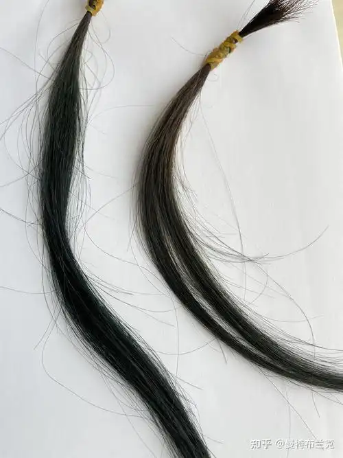 闷青色闷青色闷青和薄荷米粽这两个颜色直接就可以用假发染出来,不用