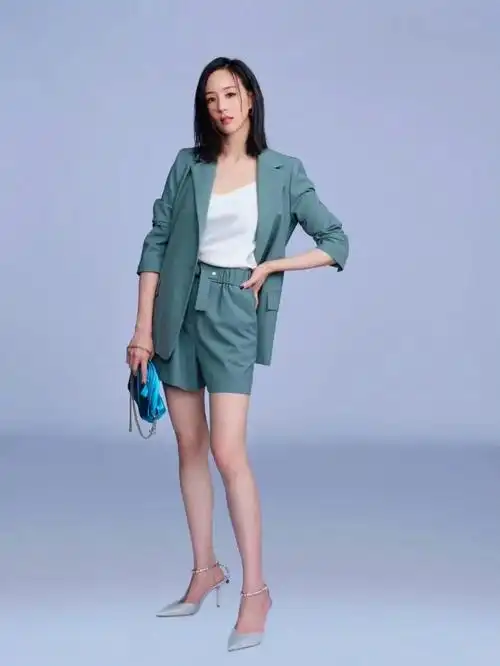 张钧甯暴瘦认不出身高168cm瘦至80斤为了演戏付出了很多