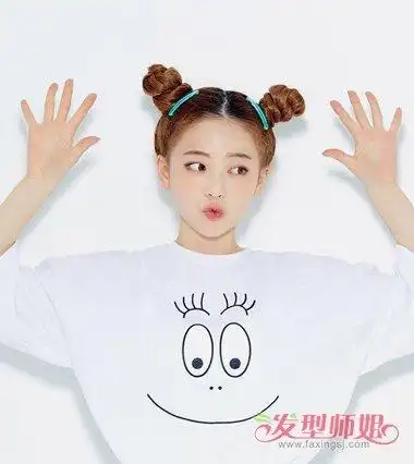 传闻中国娃娃哪吒头如何扎的 萌而不二双丸子发型告诉你