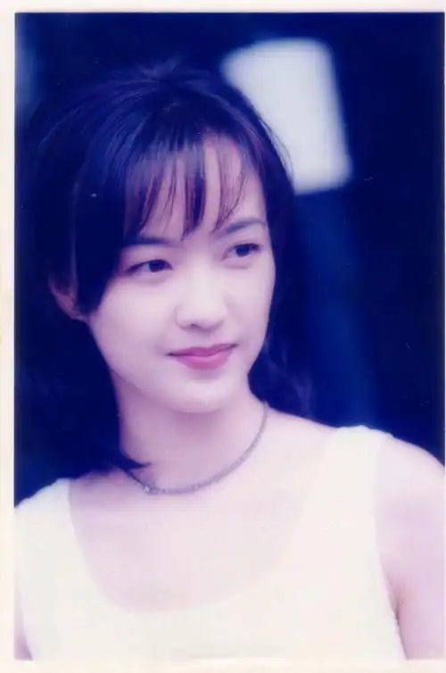 chan) /i>,1965年7月28日出生于香港,中国香港女歌手