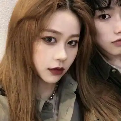 低调秀恩爱情侣头像