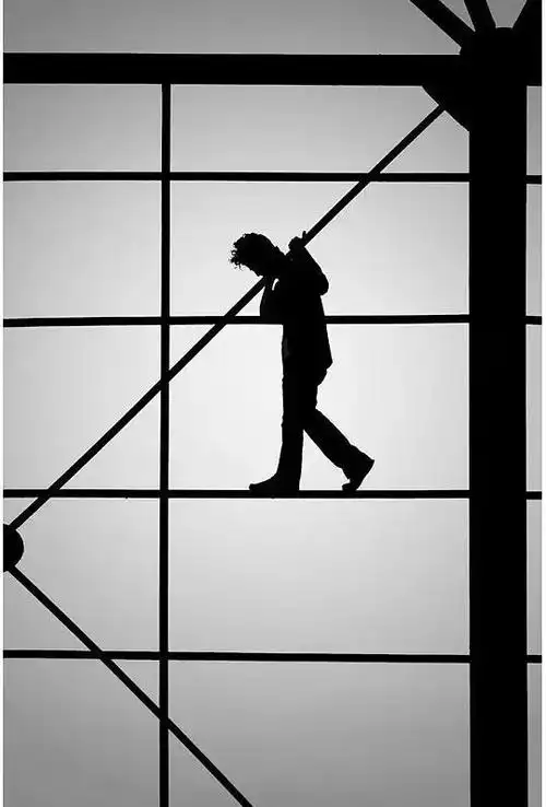 对比构图让你的摄影画面独树一帜