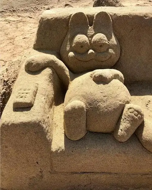 20张不可思议沙雕作品看完整个都不好了