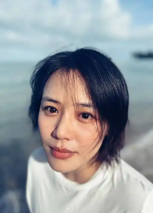 剪了短发的马思纯,少年感拉满!_造型_头发_倪妮