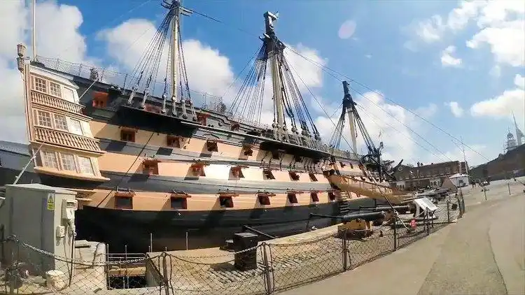 【胜利号战舰】现存最古老的战舰,英国皇家海军一级风帆战列舰!