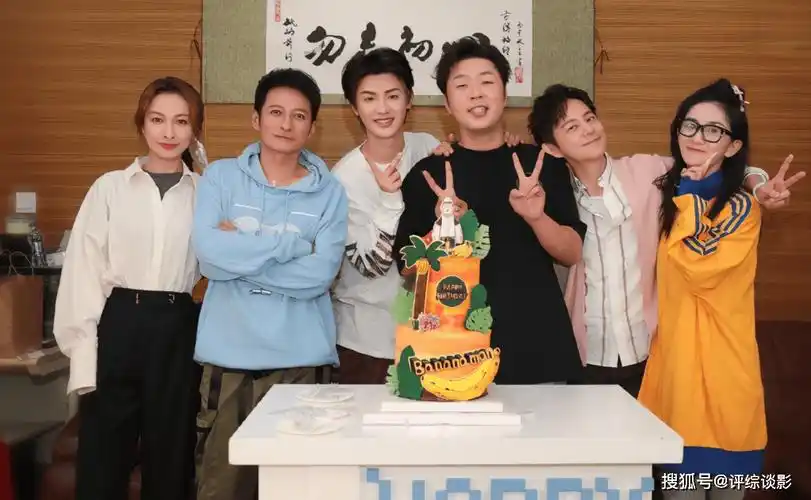 吴昕刻意回避不提,问题在停播原因上_节目_何炅_李维嘉