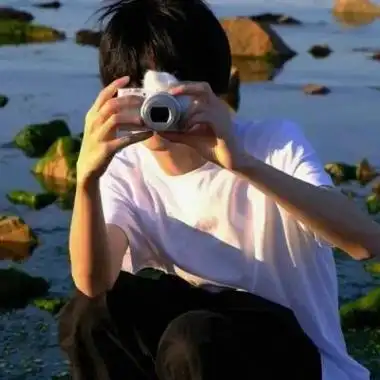 十分温柔帅气的氛围感男生头像 最新版超有魅力的男生头像_男生头像