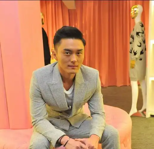 瘦薪兵团》,《情越海岸线》,《师父·明白了》,《单恋双城