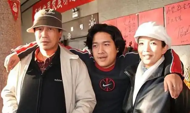 孙海英:死去的儿子让我痛一辈子,此生不会辜负3婚的吕丽萍