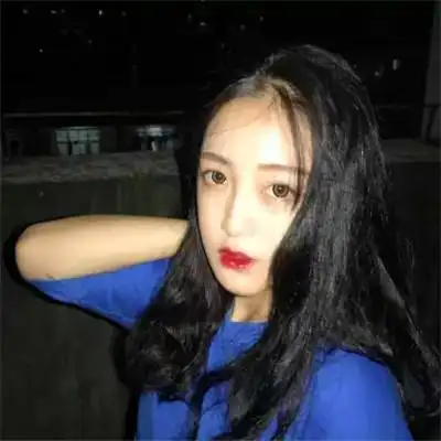 超拽霸气的女生头像