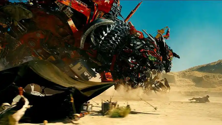 变形金刚2:大力神什么都能吃吗?还不是被垃圾兄弟暴打!