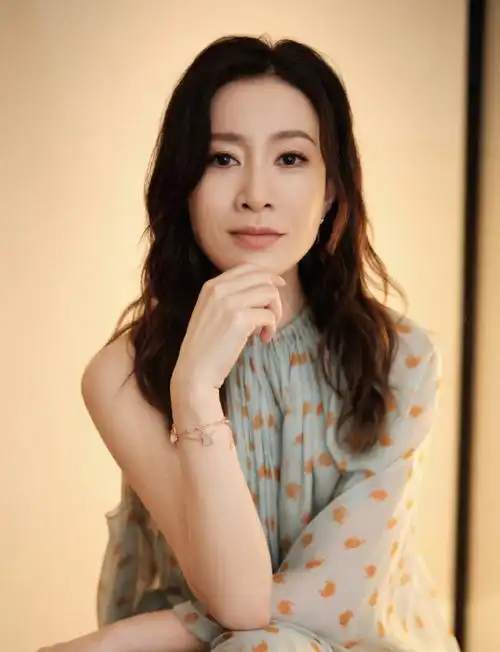 佘诗曼个人资料简介_写真图片_最新消息动态 - 魅图之家