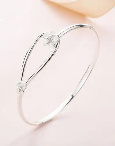 花与爱丽丝.银花朵搭扣手镯古典清新