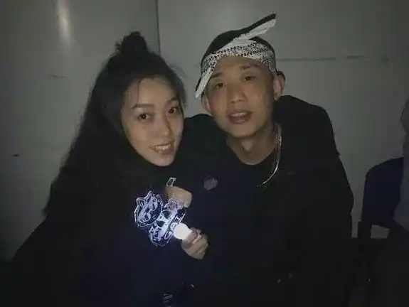 王斯然个人资料简介照片王斯然是做什么的家境如何