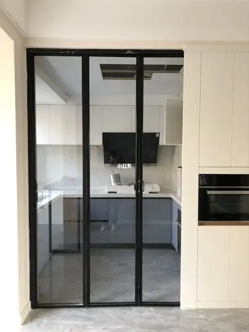 厨房的折叠门