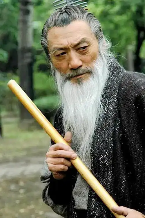 从起重工人到武打明星少林寺演王仁则黄河大侠饰大侠