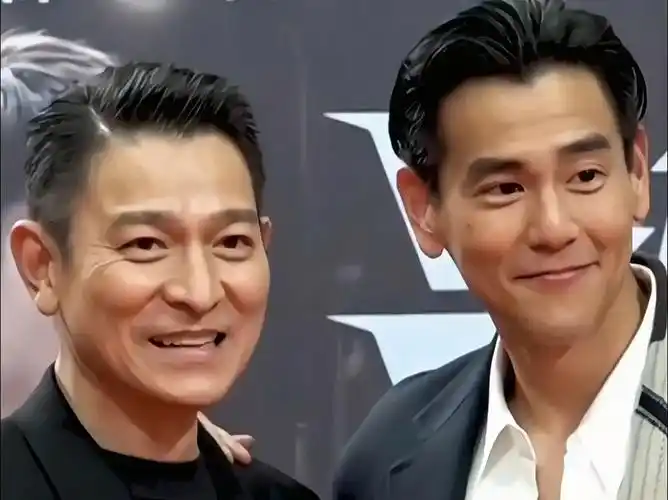 刘德华携彭于晏,刘雅瑟等众星一同出席电影《潜行》香港首映礼