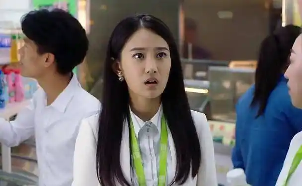 "旧时光遇见你"汤梦佳从偷穿大人衣服的凌翔茜变成黑天鹅高潓_角色_楚