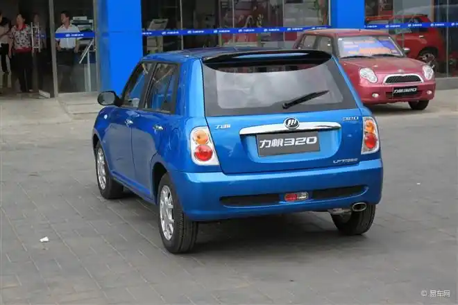 力帆320灵炫版 lx力帆320静止外观易车网独家图片,谢绝其他媒体转载!