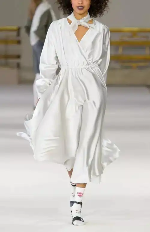 白色,经典永恒的高级色 !