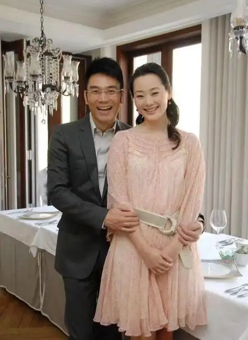 林依轮为妻子西华庆生:二十余载甜如初恋,神仙爱情羡煞旁人!