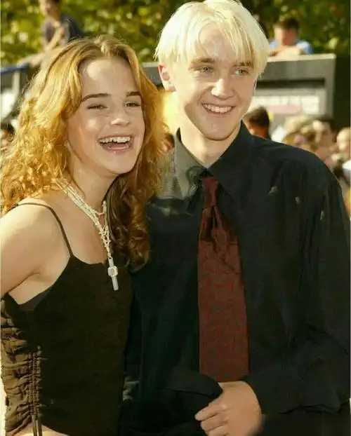 《哈利波特》女生喜欢马尔福的3个原因|赫敏|罗恩_网易订阅