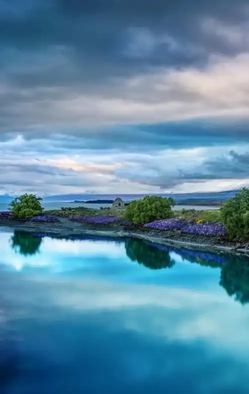 在用的iphone锁屏墙纸