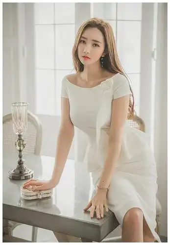 时尚都市气质美女写真