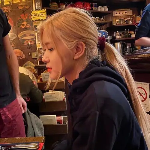 朴彩英头像楼【多图】