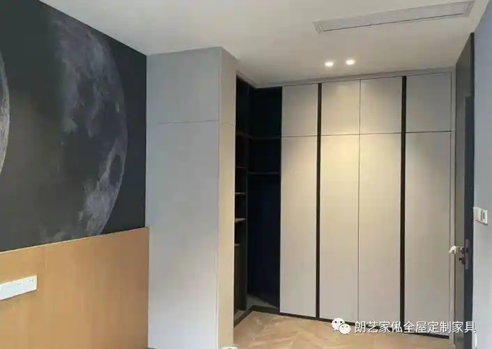 定制_朋友_柜门