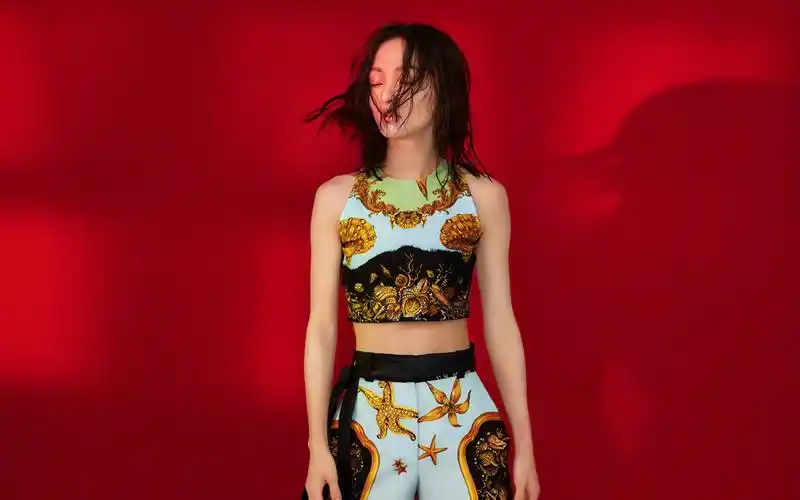 张韶涵光影性感写真高清桌面壁纸高清大图预览1920x1200_港台明星下载