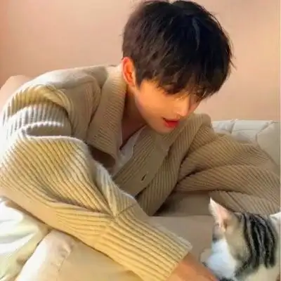 超火真人好看又帅气男生头像图片