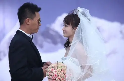 杜淳姚笛雪山婚礼