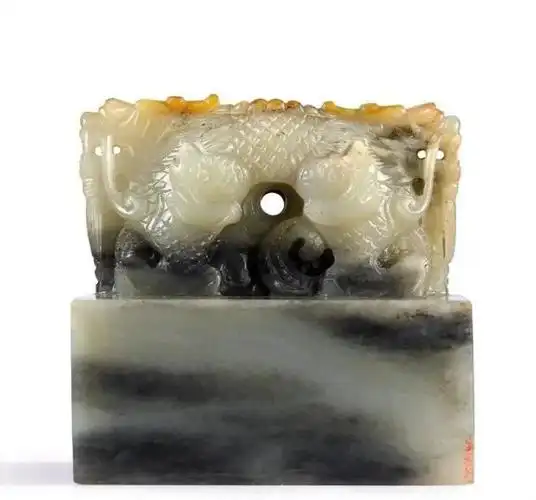 乾隆帝御宝花青玉交龙钮玺上拍香港苏富比(组图)