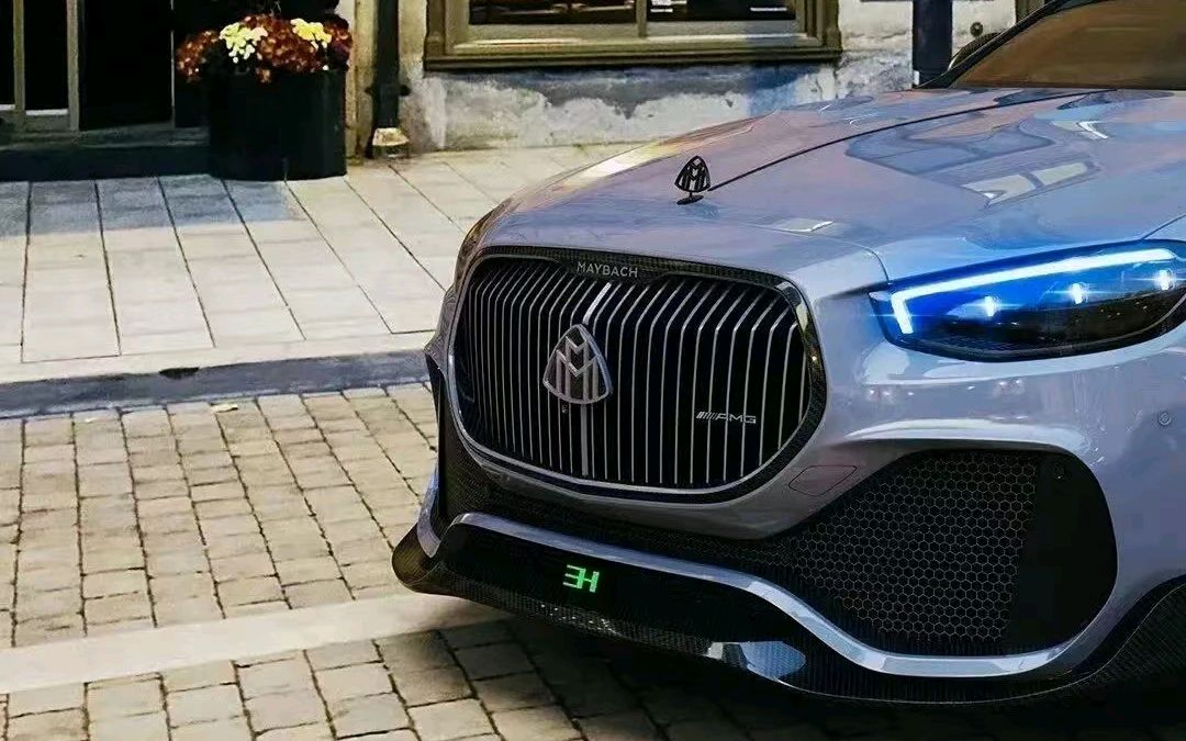 12气缸引擎表现惊艳,全新迈巴赫s900海外亮相,豪华感爆棚