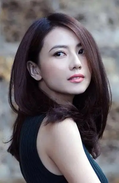 国民女神高圆圆经典发型盘点 出镜必惊艳扮靓有绝技