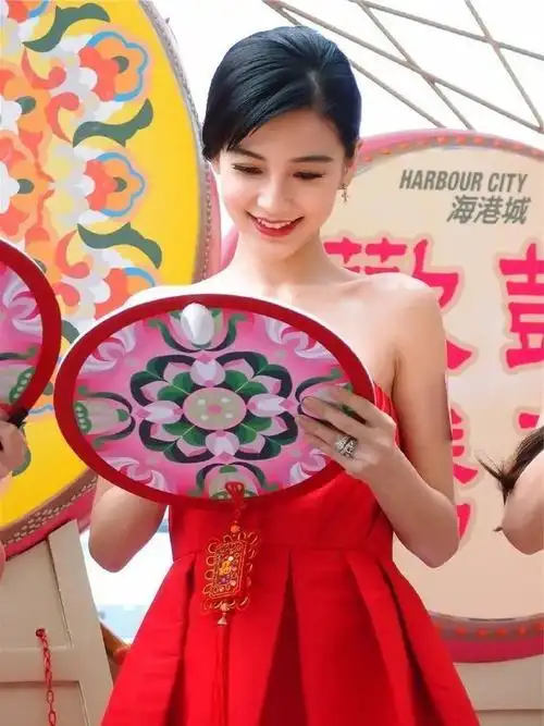 黄晓明前妻杨颖有多美,这33张辣照告诉你答案