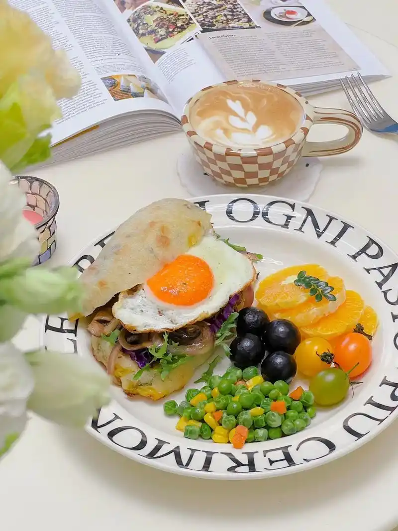 一个人的早餐03也需要满满的仪式感,喜欢 - 抖音