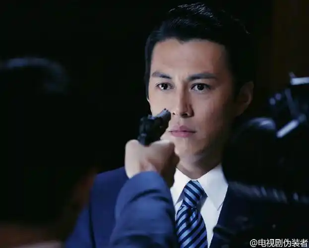 靳东新剧对峙场面梦回伪装者