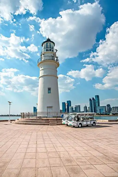 《西江月·漫步情人坝》